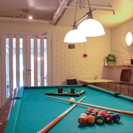 Stunning In W/ Indoor Swimming Pool, Sauna And 1 Bedrooms Daire